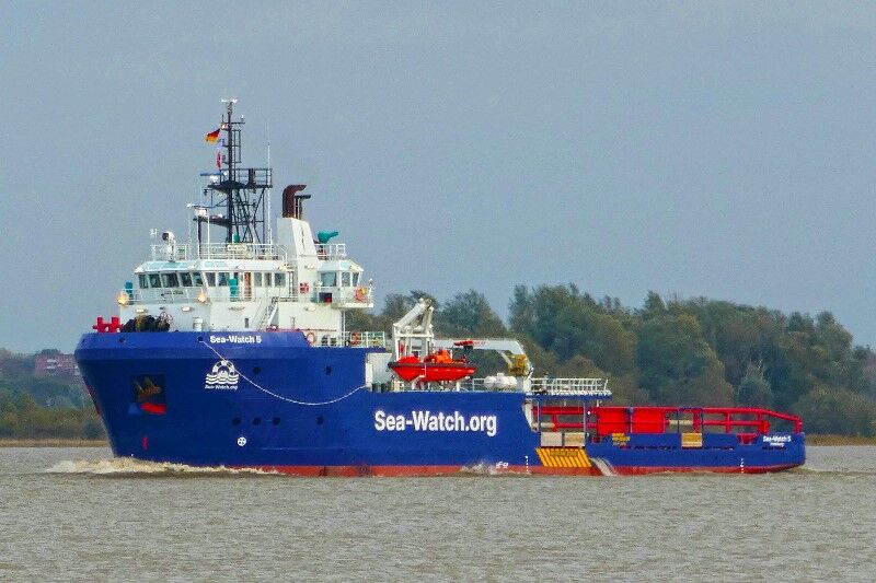 Shipping Company Vroon Complicit in Forced Return • Sea-Watch e.V.