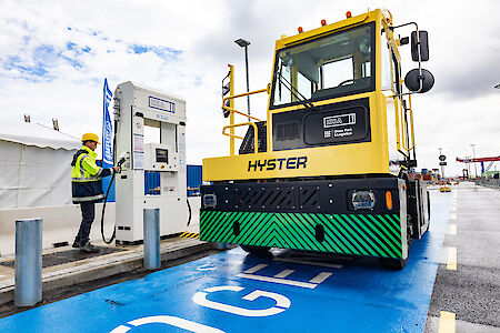 HHLA eröffnet Wasserstoff-Testfeld im Hamburger Hafen