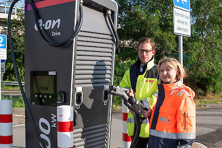 Erster Ladestandort für E-Lkw am Hamburger Hafen